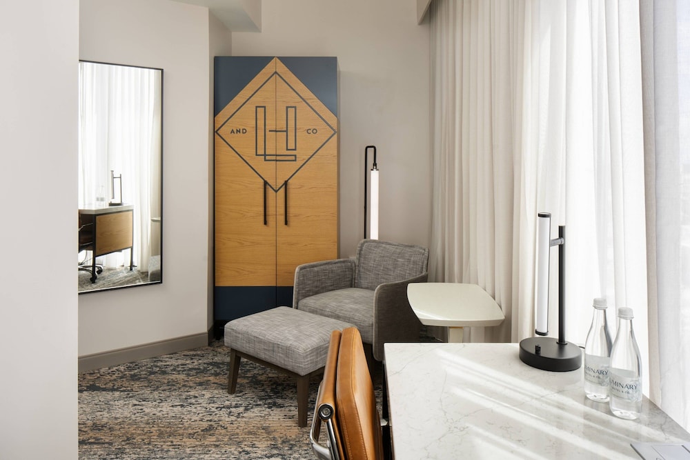 Junior Suite, 1 Bedroom, City View - Photo 5