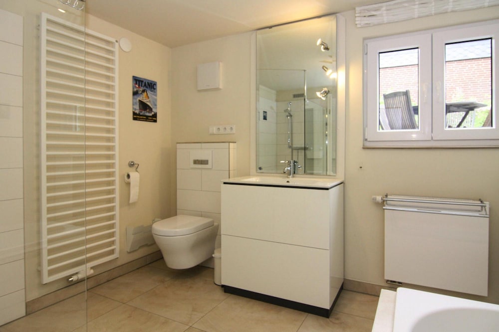 House photo 2
