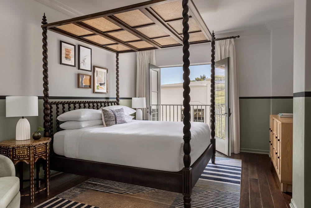 Room, 1 King Bed, Balcony (Juliet Balcony) - Photo 1