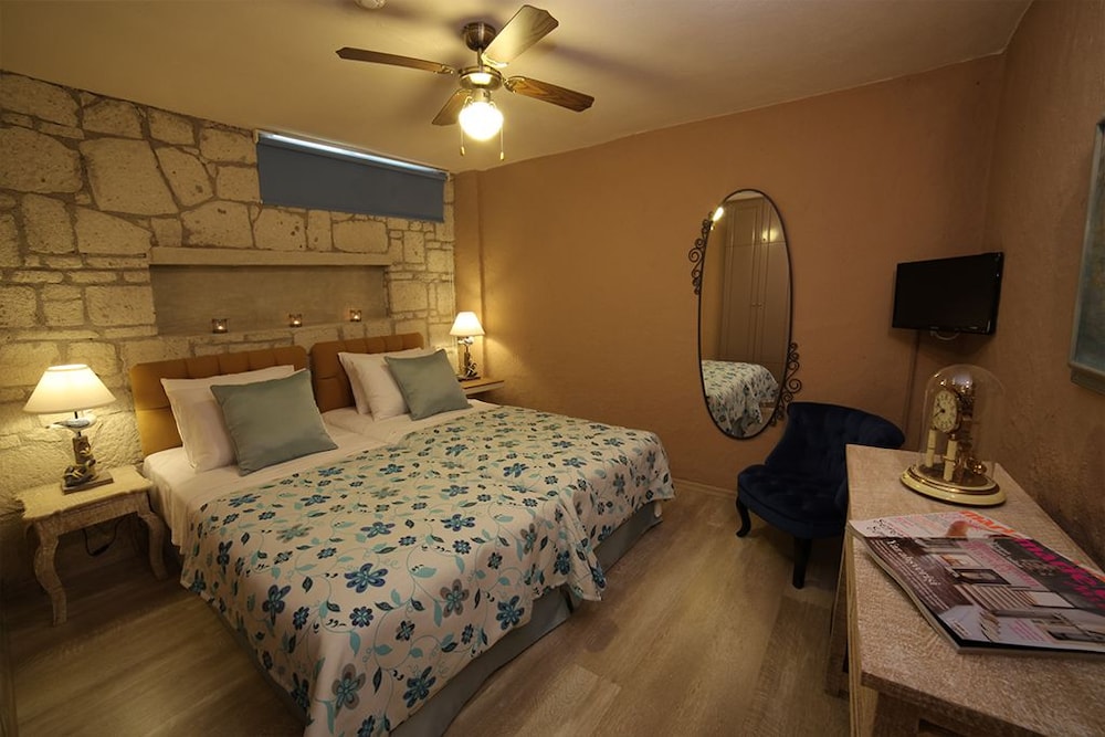 Economy Double Room Basement (Underground)