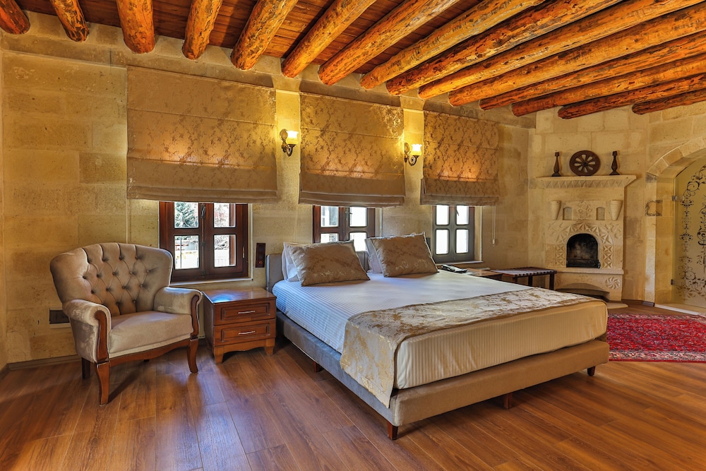 Luxury Room, City View photo 2