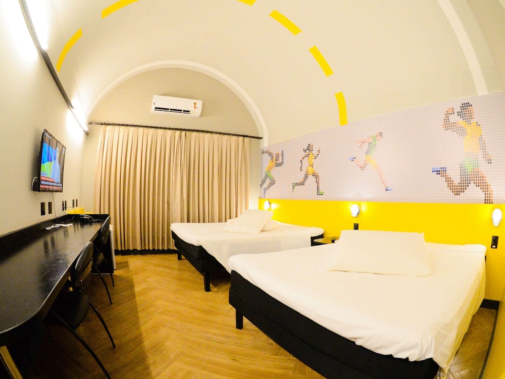 Luxury Room, 2 Double Beds - Photo 17