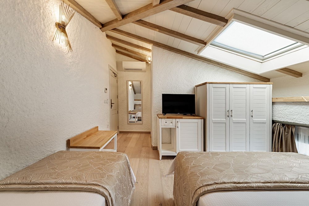 Standard Loft photo 2