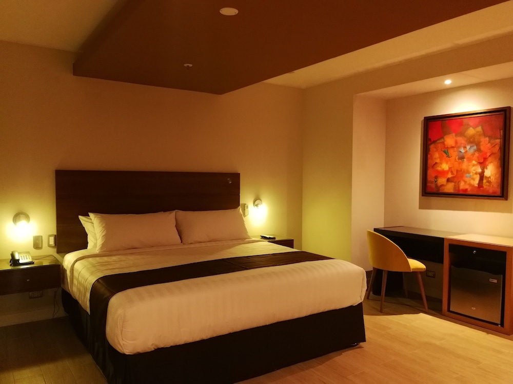 Executive Suite, 1 King Bed photo 1