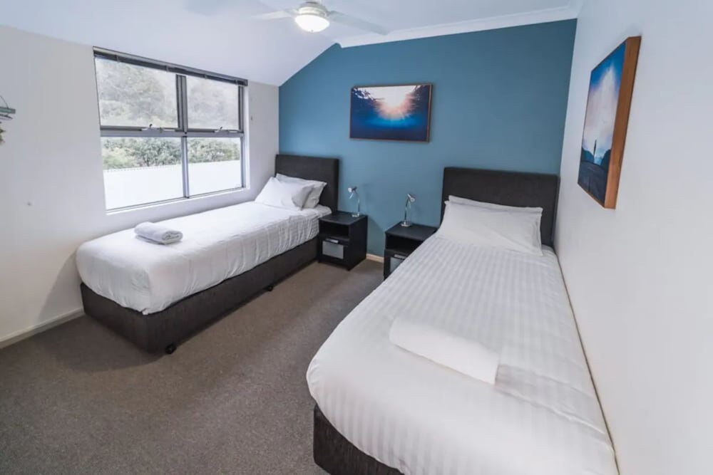 Deluxe Apartment, 2 Bedrooms, 2 Bathrooms, Sea View photo 3