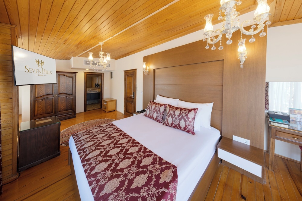 Suite with Blue Mosque View photo 2