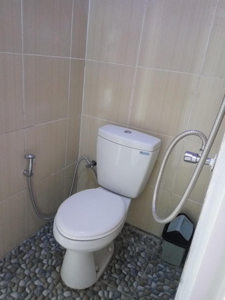 Twin Room - Photo 2