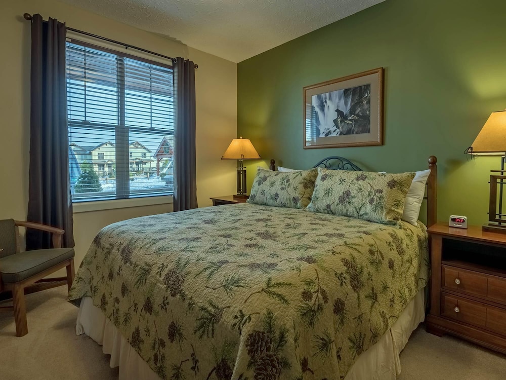 Condo, Multiple Beds (5 Br: Black Bear Crossing #4) photo 1