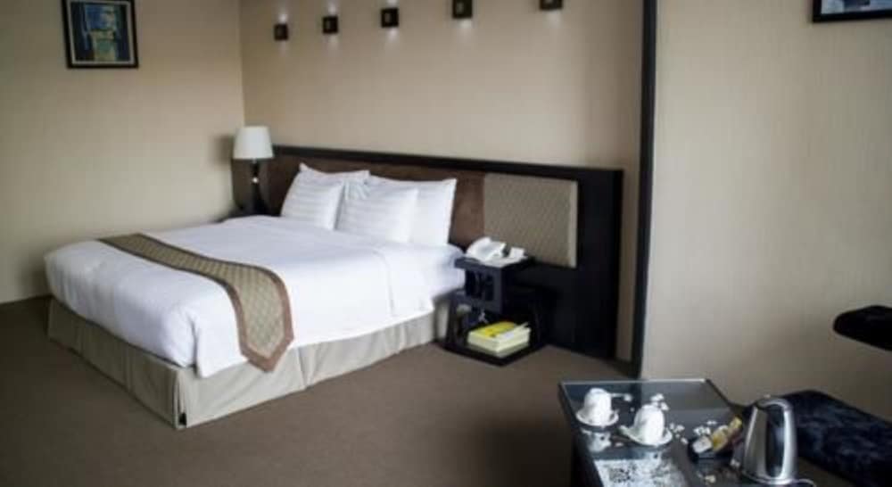 Balcony Suite photo 1