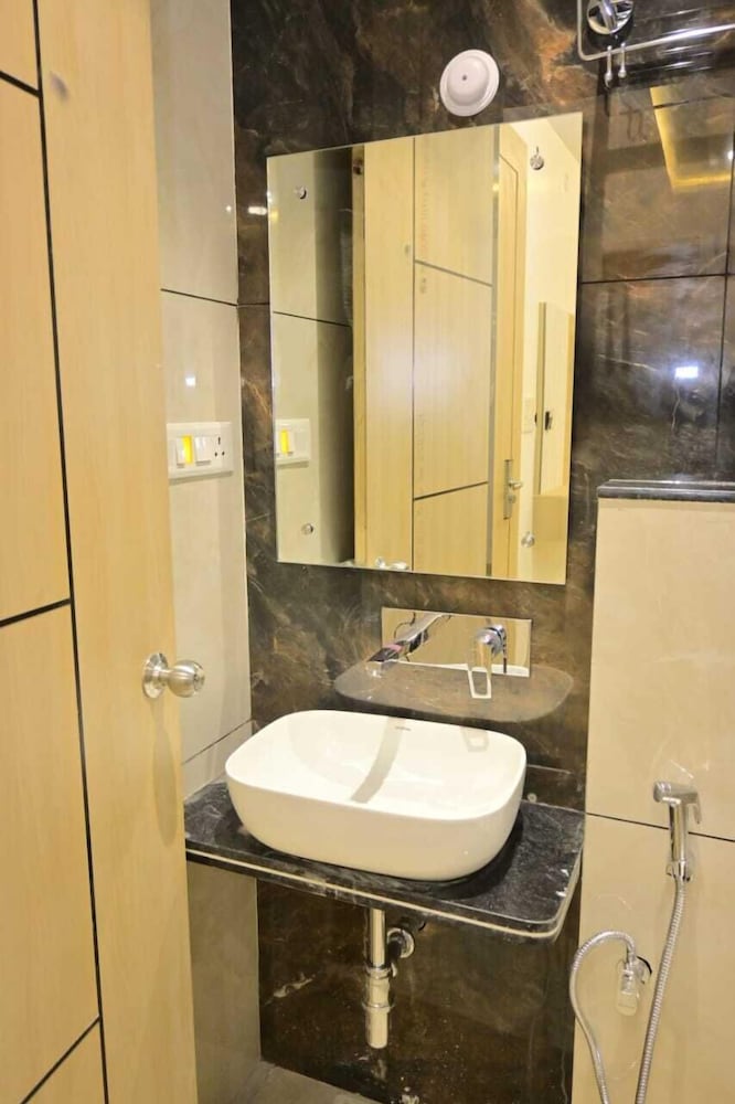 Triple Room - Photo 10