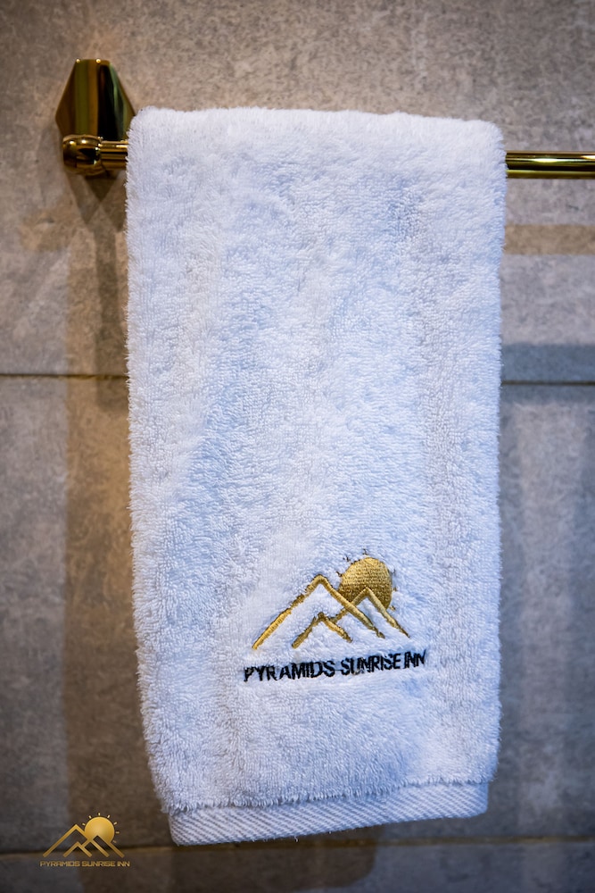 Deluxe Double or Twin Room - Photo 8