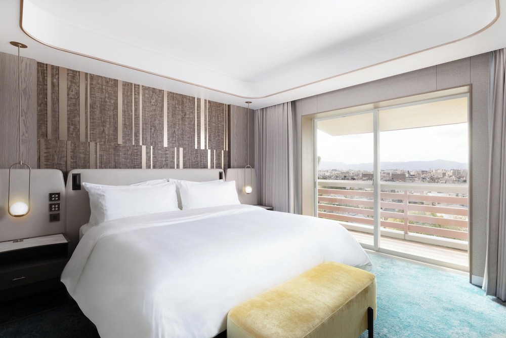 Junior Suite, 1 King Bed (View) - Photo 9