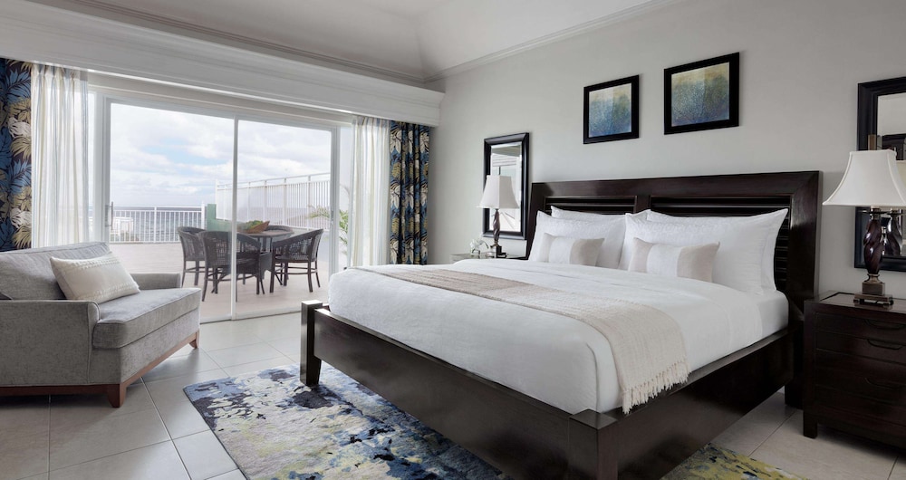Honeymoon Suite, 1 Bedroom, Ocean View (French Village Veranda Suite)