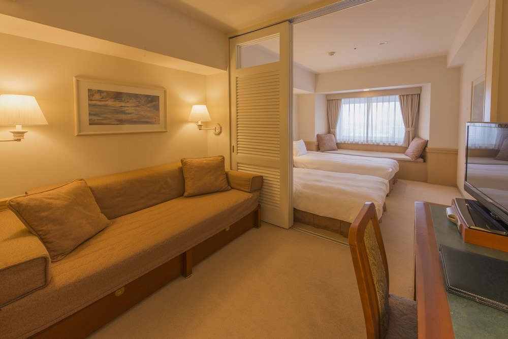 Standard Twin Room, Smoking - Photo 3