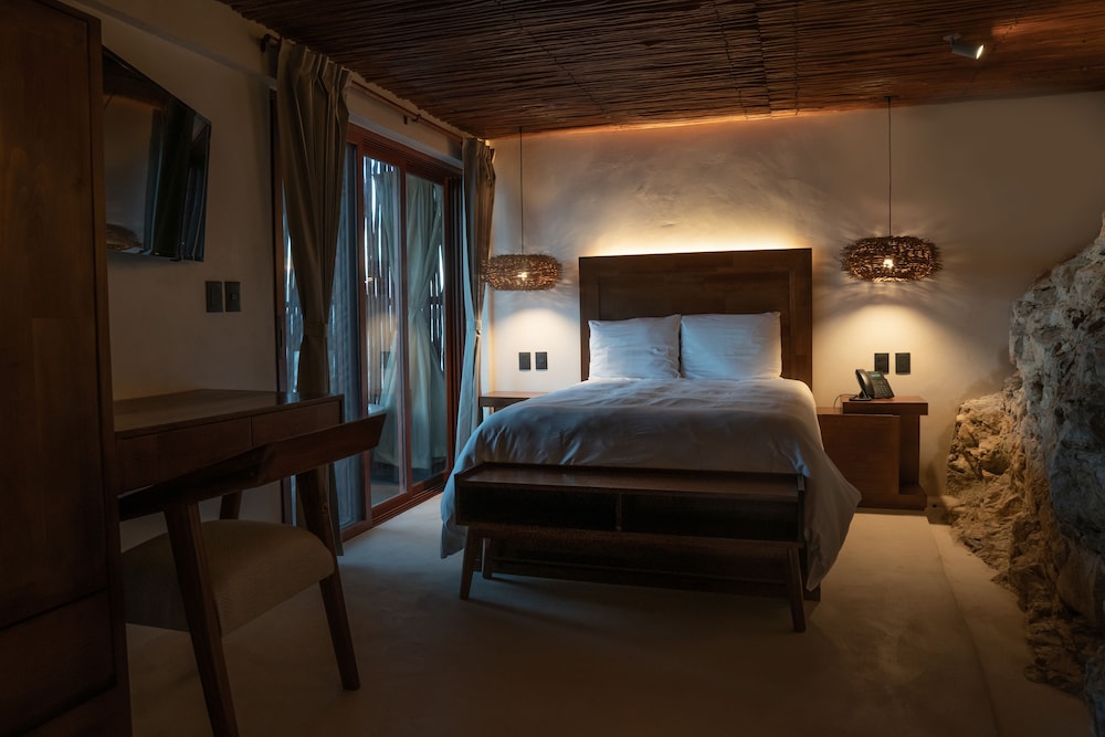 Superior Studio Suite, Terrace, Lakeside
