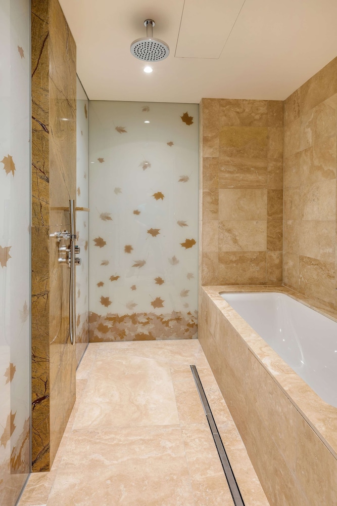 Premium Room (Panoramic View) photo 3