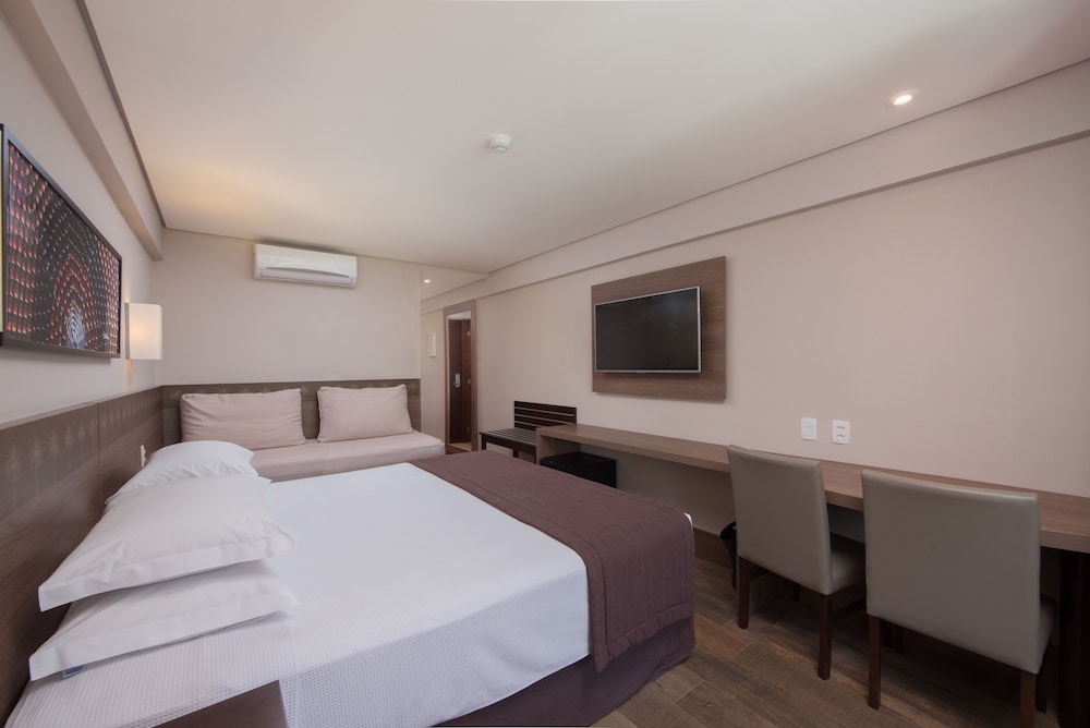 Superior Triple Room, Sea View - Photo 10