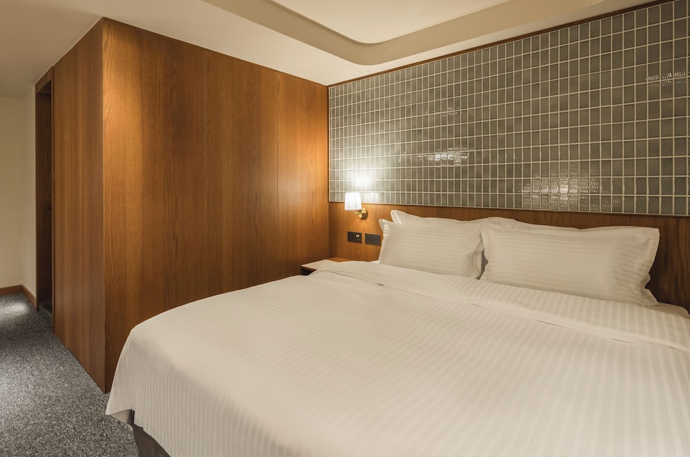 Standard Double Room (No Window/No Bathtub) - Photo 2