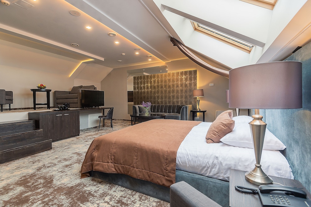 Standard Suite photo 2