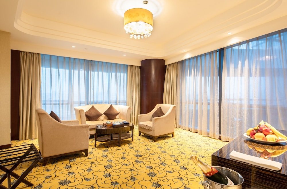 Executive Suite, Non Smoking photo 2