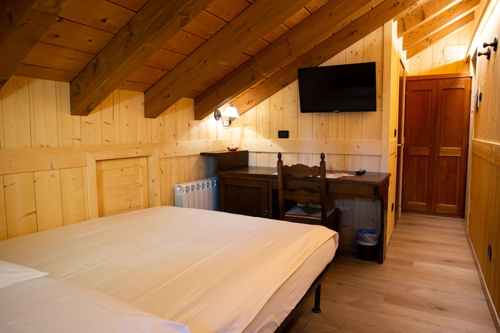 Single Room photo 2