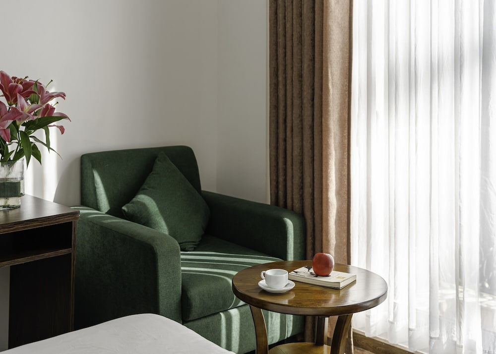Deluxe Double Room, Balcony - Photo 2