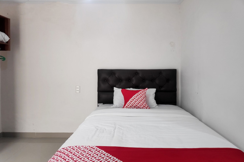 Standard Single Room photo 2