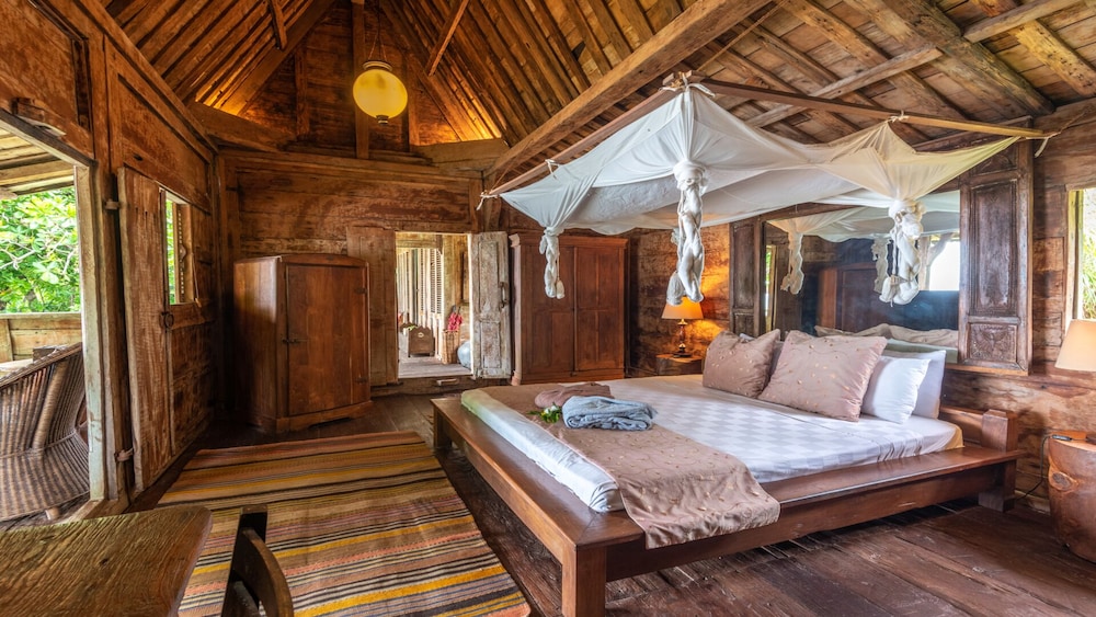 Deluxe Room, Beach View