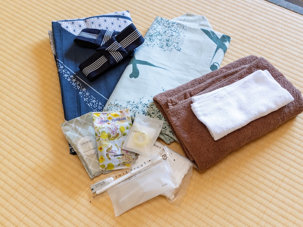 Japanese-Style Room, Non Smoking, Private Bathroom - Photo 6