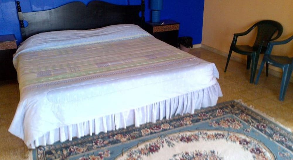 Deluxe Room, 1 King Bed photo 1