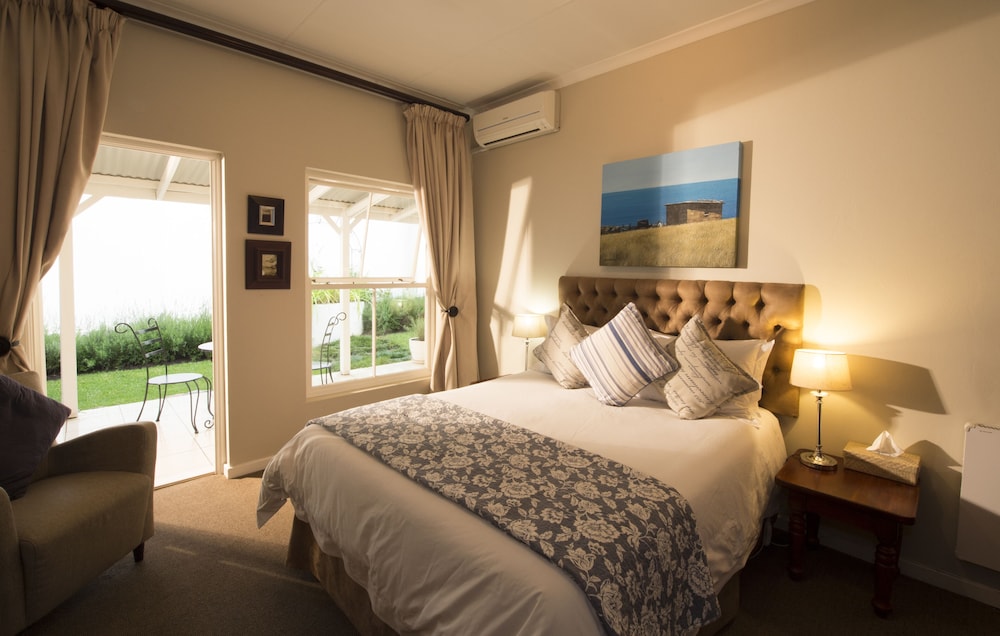 Comfort Double Room (2)