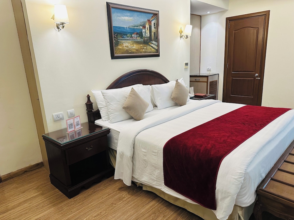 Luxury Studio Suite, City View