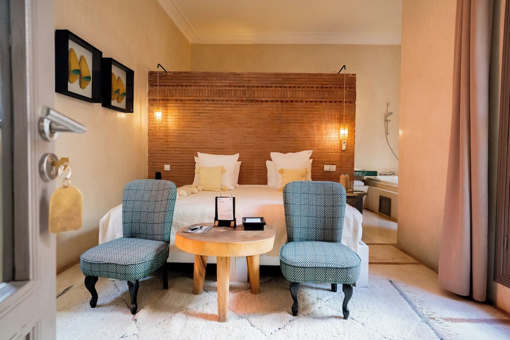 Family Room (Fez + Tamegroute)