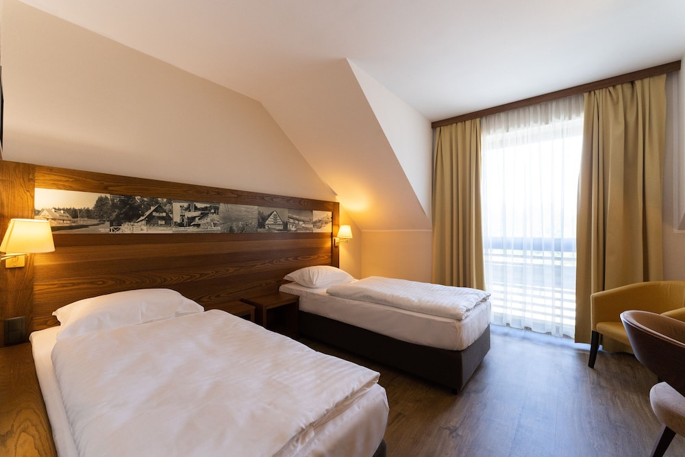Comfort double or twin room Arena view photo 1