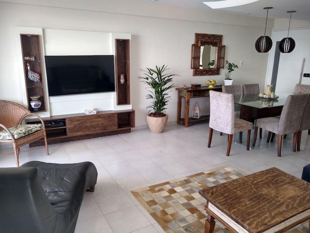 Panoramic Apartment, 2 Bedrooms, Beach View photo 1