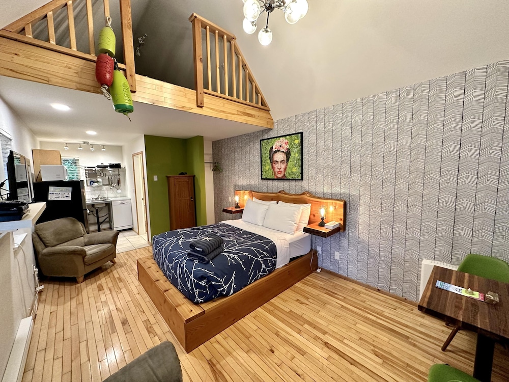 House (Great Couples Cabin centrally located) photo 1