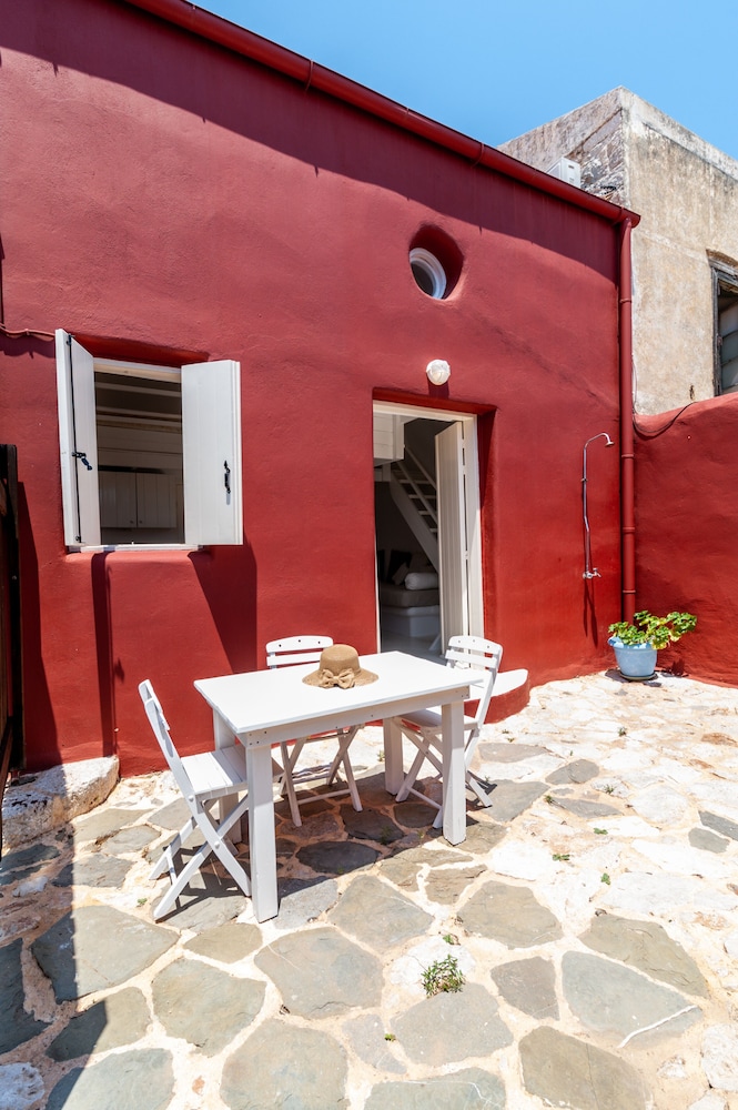 House - Photo 13