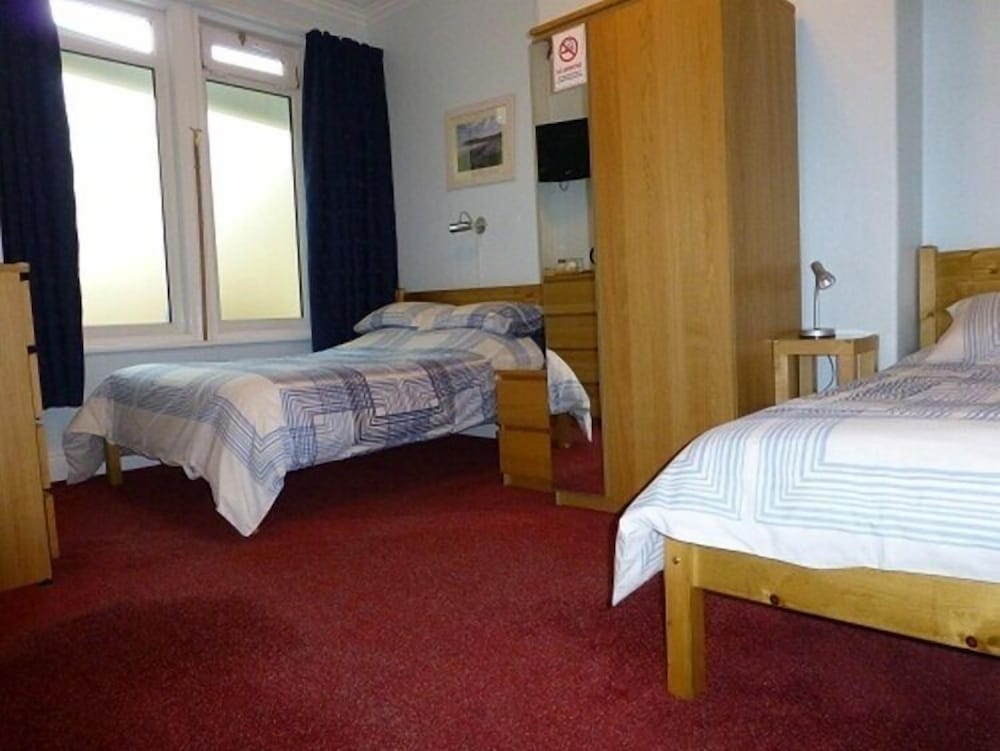 Suite, Ensuite ( Sleeps 3) photo 1