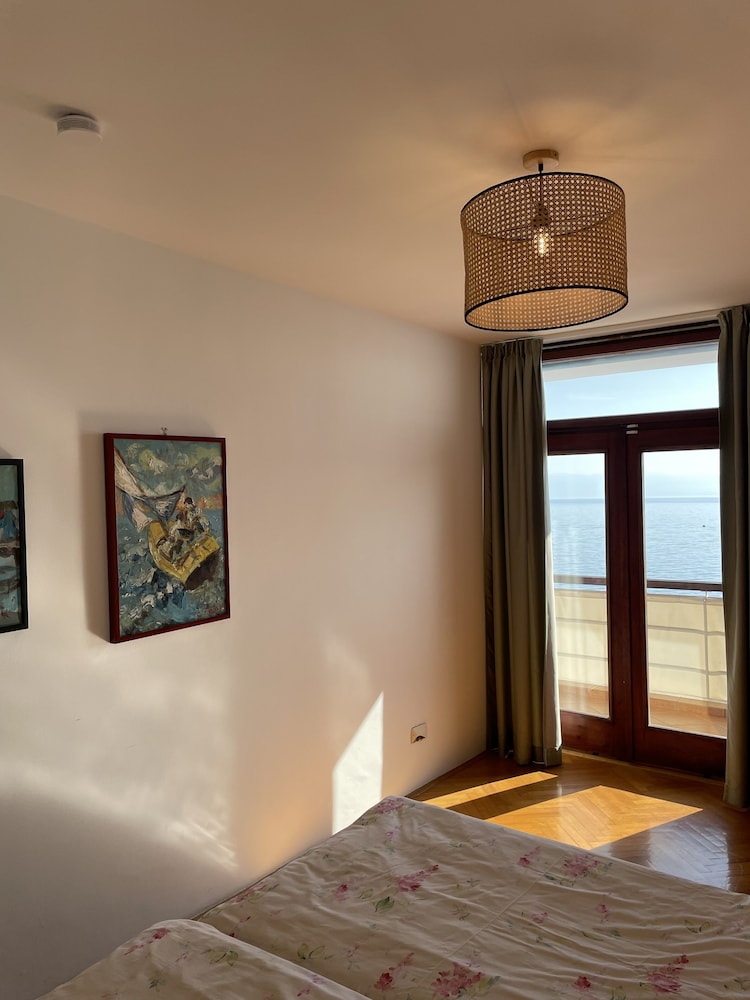 Apartment, Balcony, Sea View photo 3