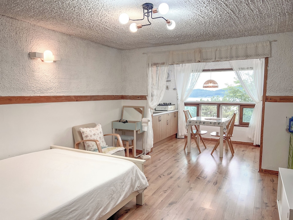 Double Room (Sunset) photo 3
