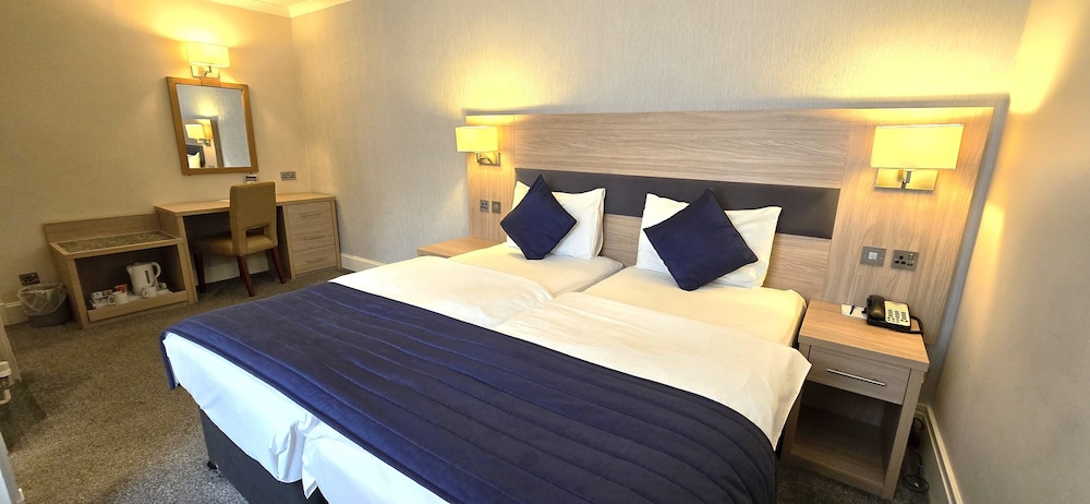 Classic Double or Twin Room photo 3