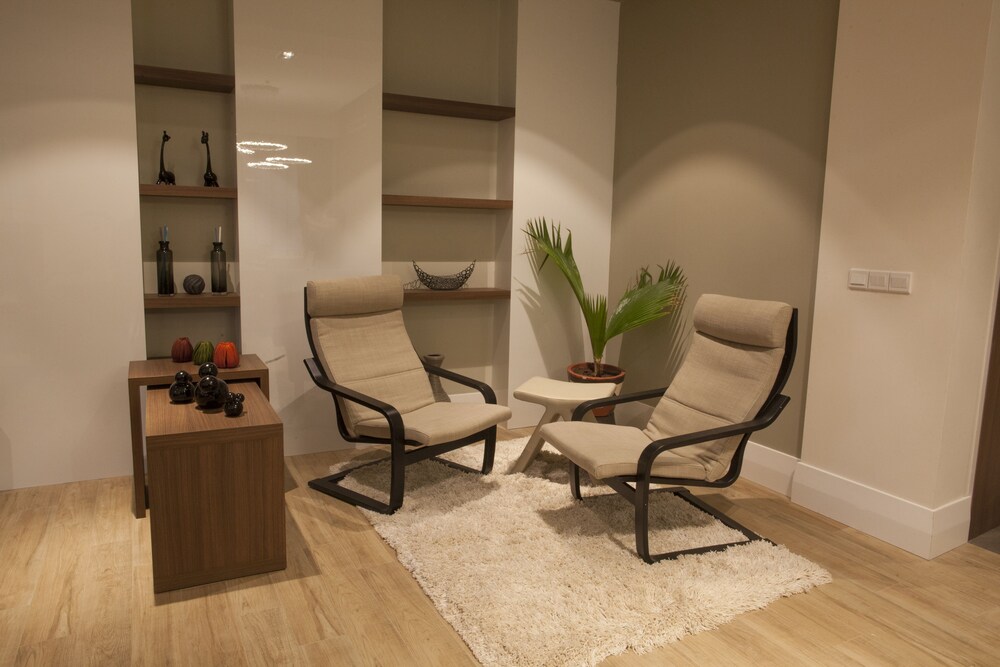 Luxury Apartment, 3 Bedrooms, Bathtub photo 2