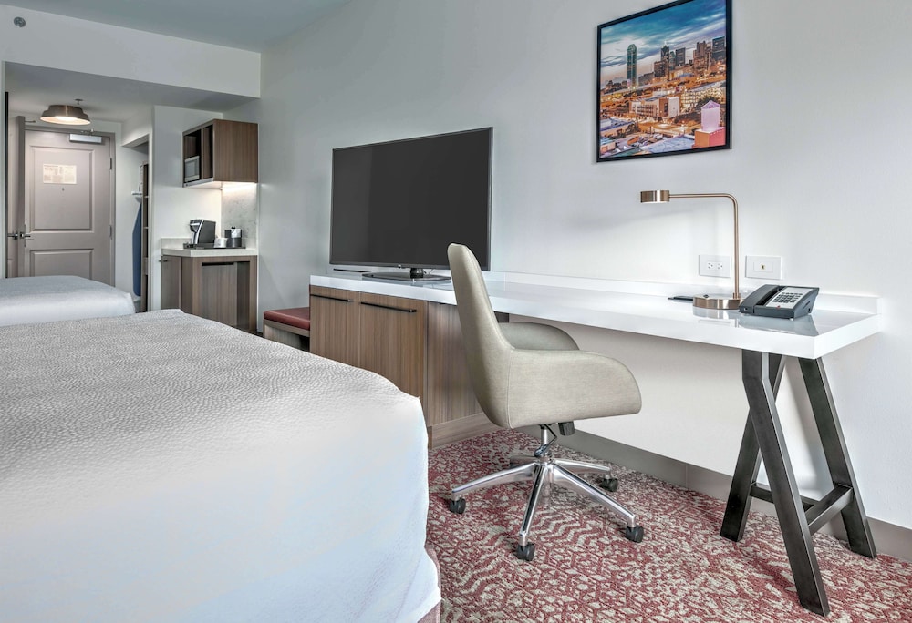 Room, Multiple Beds