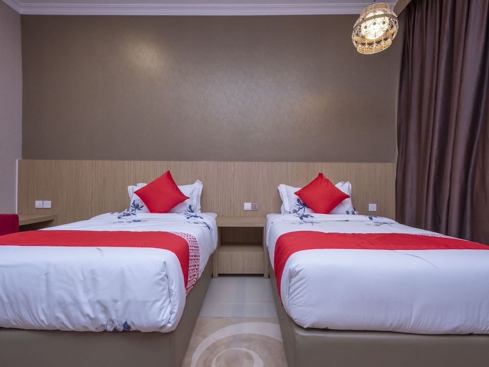 Standard Twin Room photo 2