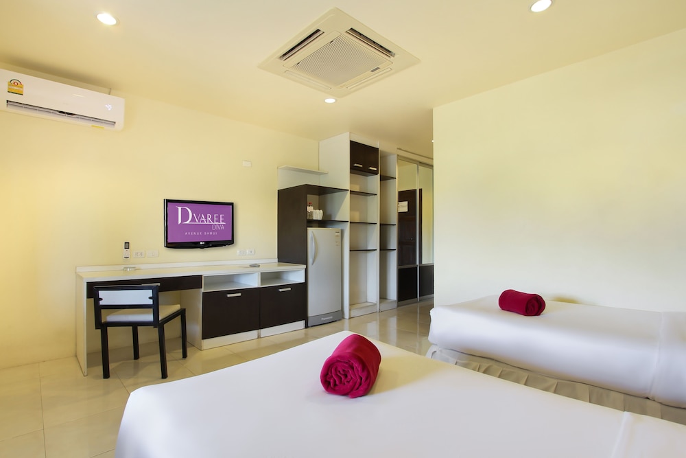 Standard Twin Room (Residence Wing) photo 2