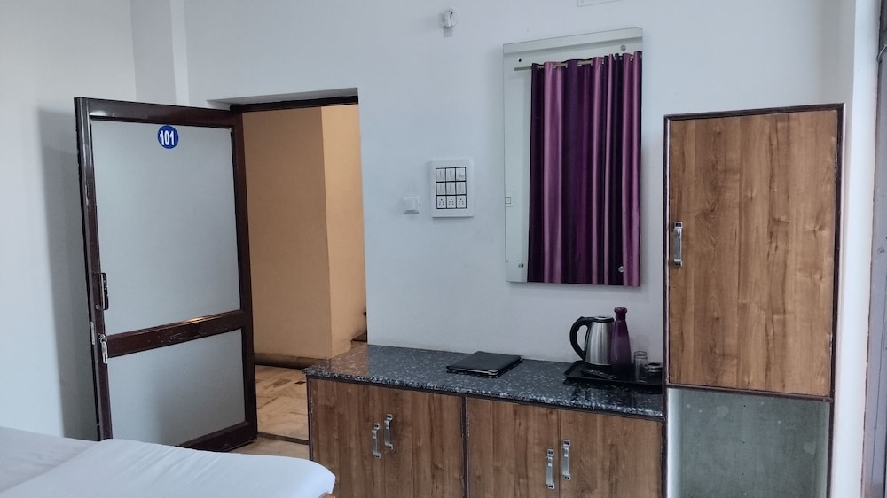 Standard Room - Photo 6
