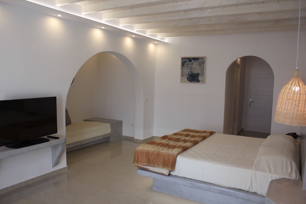 Double Room - Photo 1