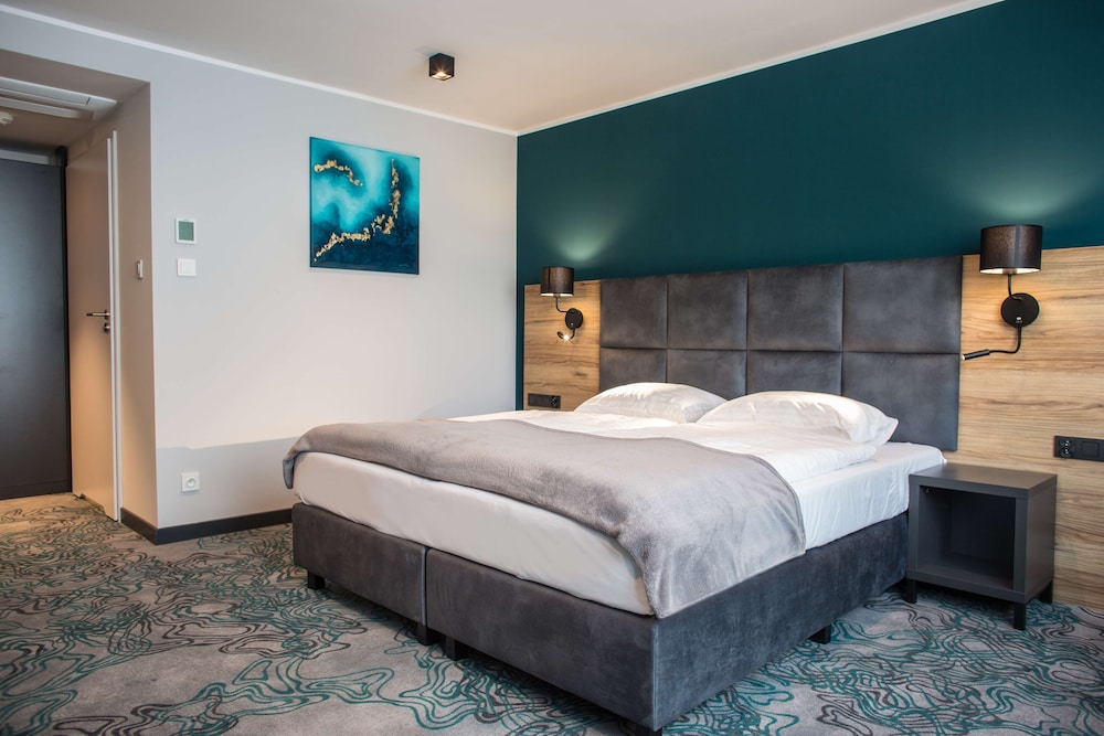 Executive Room, 1 Queen Bed - Photo 1