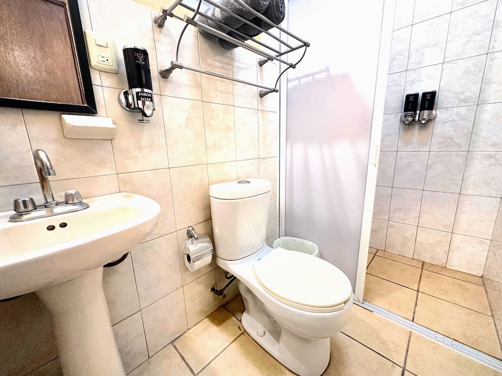 Deluxe Room, 2 Double Beds, Non Smoking photo 2