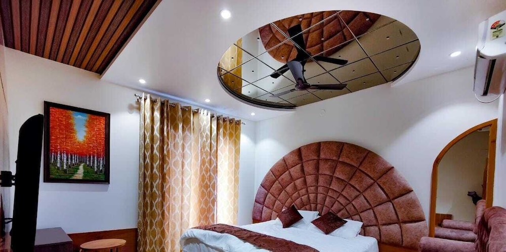 Presidential Studio Suite photo 3